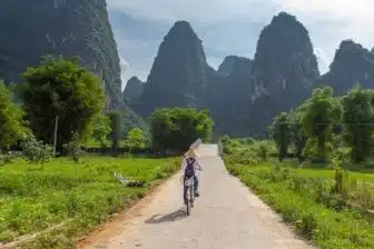 Aventure à vélo : Paysages et minorités du Sud de la Chine – Image 2