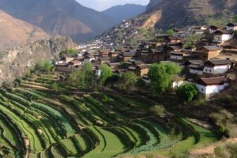 Trek du Lac Lugu aux Gorges du Saut du Tigre