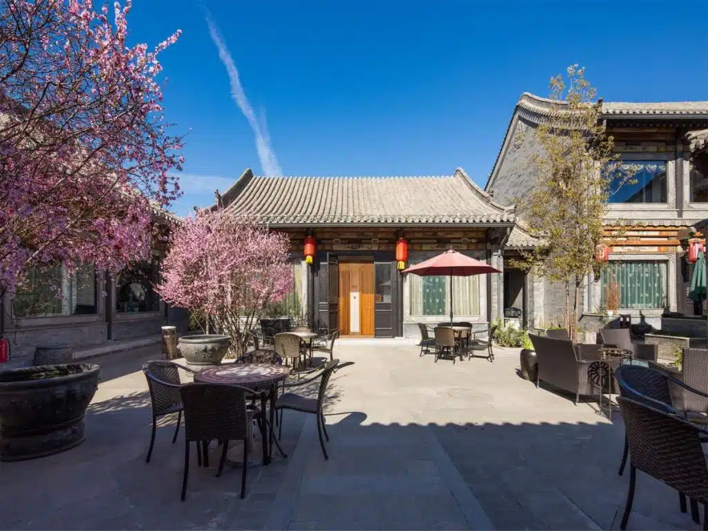 https://www.china-roads.fr/wp-content/uploads/2019/05/DatongYunzhongTraditionalCourtyard2.jpg