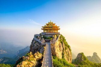 Mont Laojun (Laojunshan) 老君山