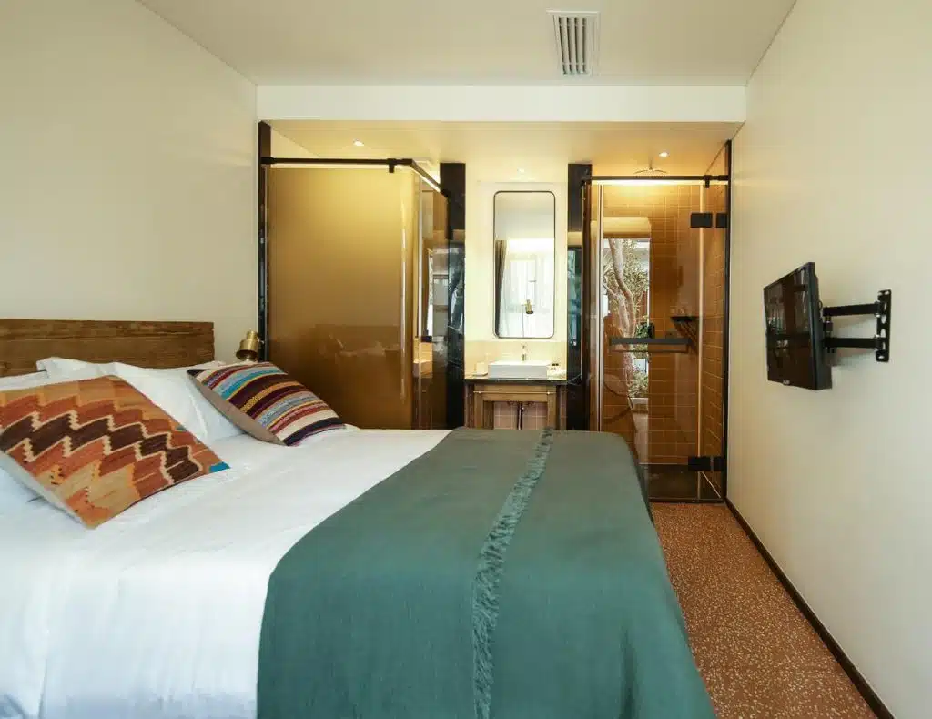 Peking Yard Hotel