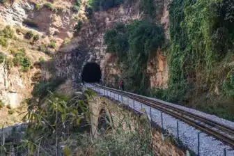 Randonnée le long de l'ancienne voie ferrée française du Yunnan – Image 10
