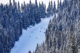 Plaisirs d'hiver au Xinjiang – Image 2