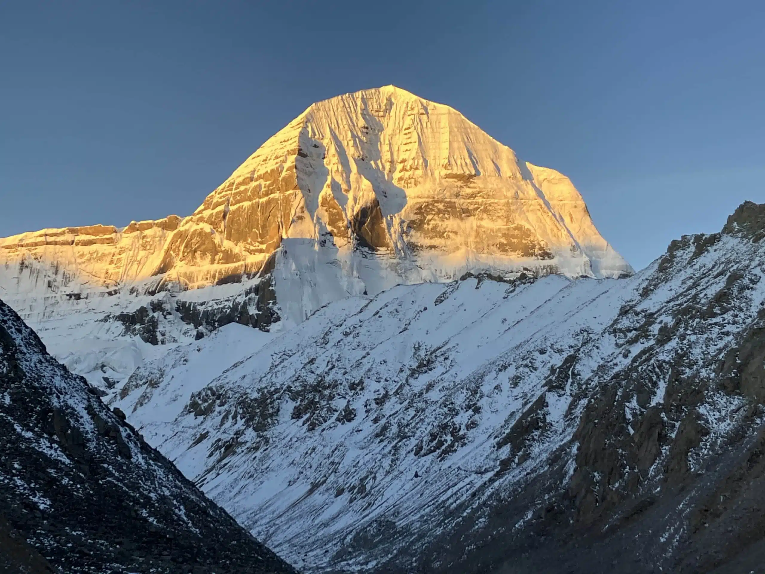 Entre Ciel et Terre : Pèlerinage sur les Hauts Plateaux Tibétains