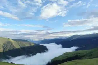 Randonnée à cheval au Sichuan : des Sommets aux Prairies – Image 11