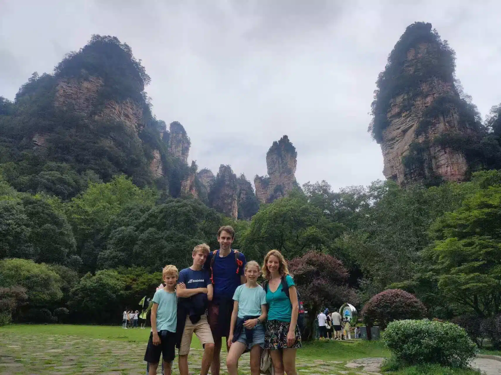 Florent, Maylis et leurs enfants – Voyage Hunan et Guangxi – Août 2025